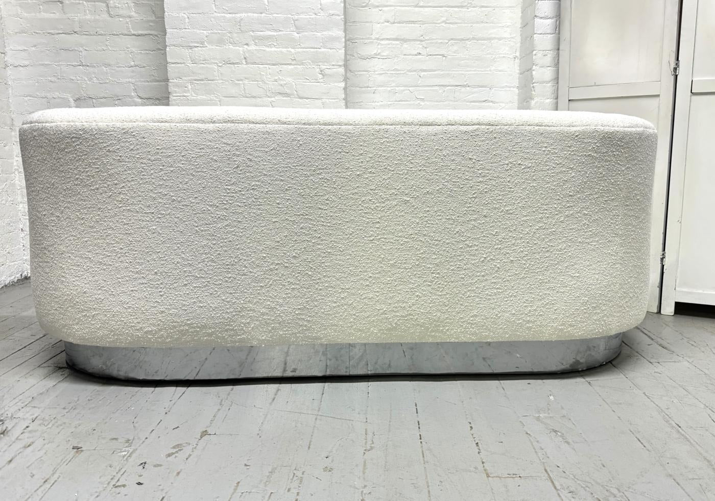 1970s Curved Sofa in Bouclé